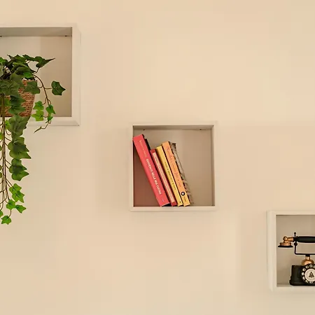 Calefati 1970 - Urban Vintage Retreat Center Апартаменти *