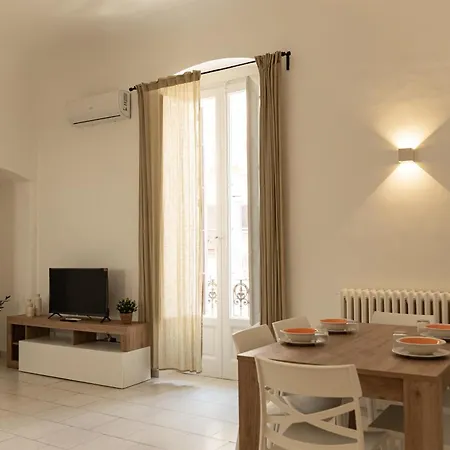 Calefati 1970 - Urban Vintage Retreat Center * Bari