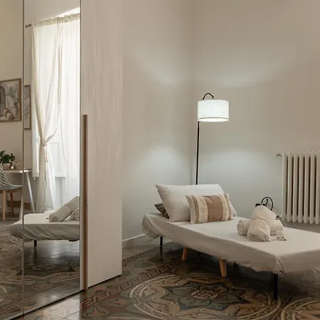 Calefati 1970 - Urban Vintage Retreat Center