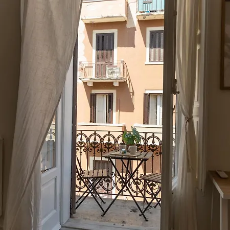 Calefati 1970 - Urban Vintage Retreat Center