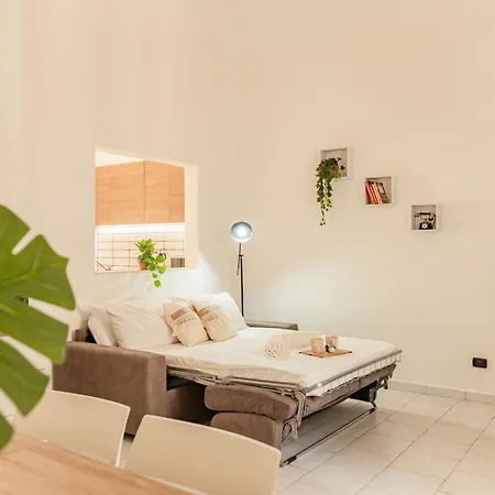 Calefati 1970 - Urban Vintage Retreat Center Bari